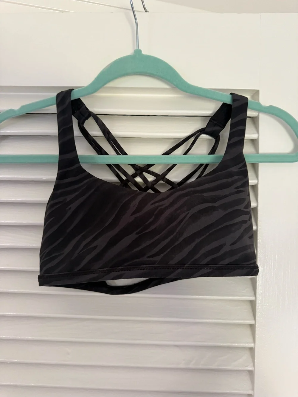 Lululemon free to be bra in black zebra